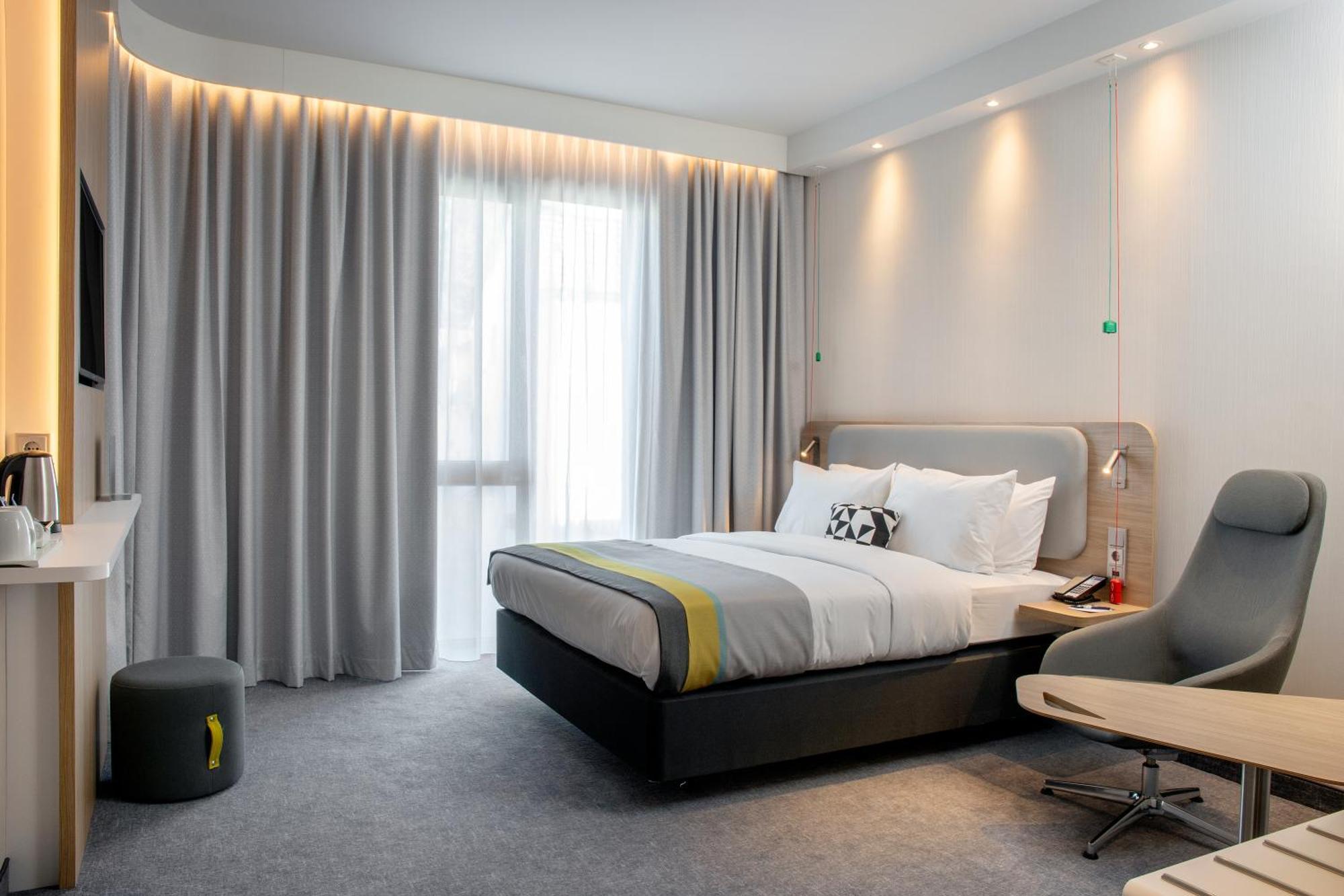 Holiday Inn Express Karlsruhe - City Park By Ihg Luaran gambar
